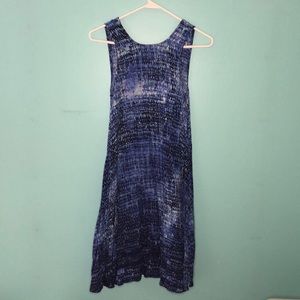 Long and vibrant blue dress